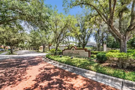 9459 Hunters Pond Drive Tampa FL 33647
