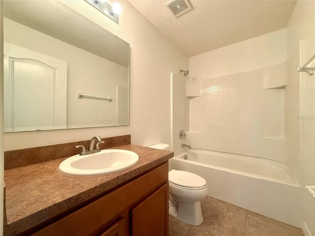 1646 Buckeye Falls Way Orlando FL 32824