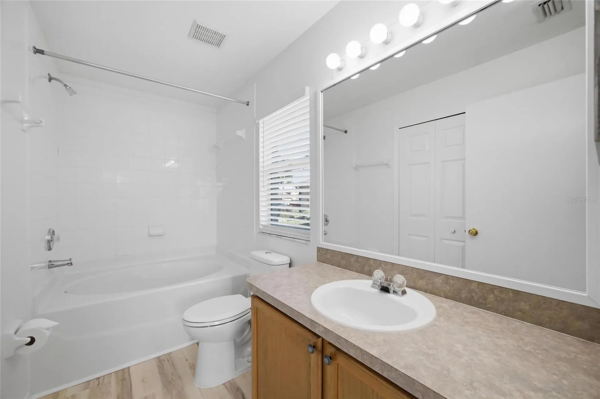13307 Ashbark Court Riverview FL 33579