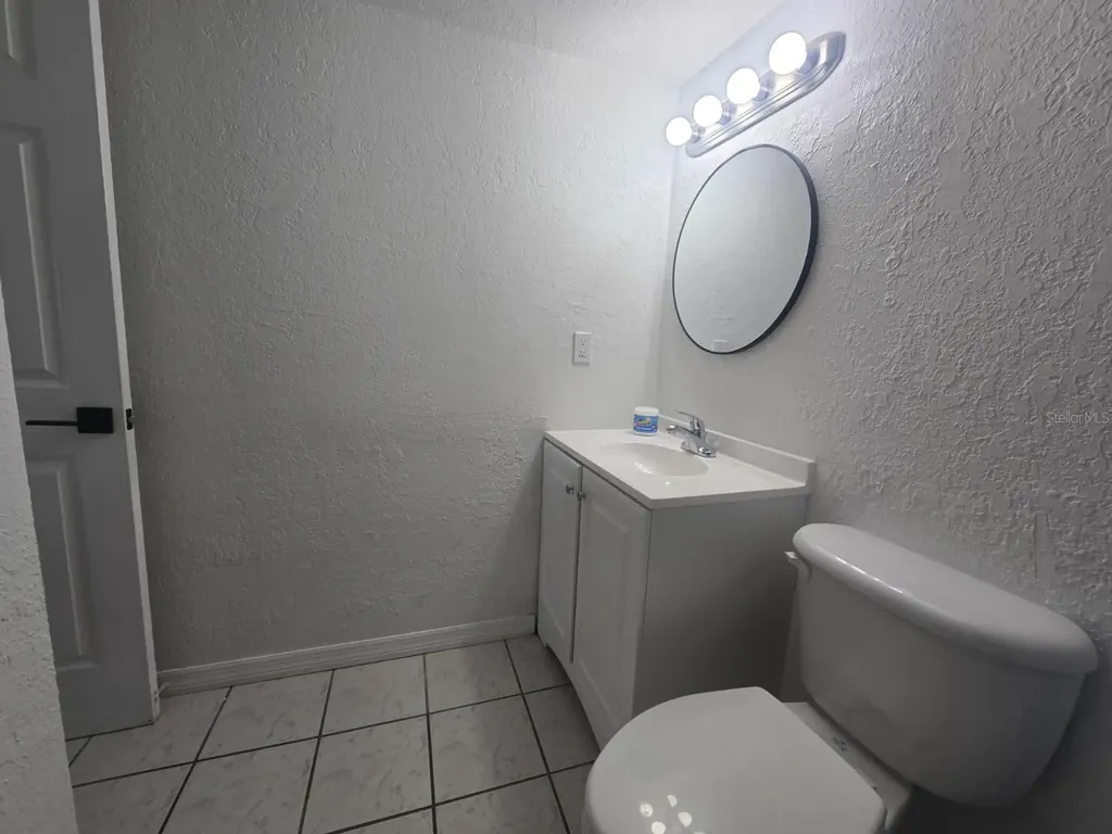 902 Lake Destiny Road Altamonte Springs FL 32714