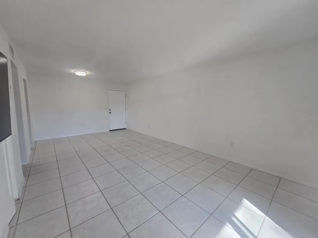 902 Lake Destiny Road Altamonte Springs FL 32714