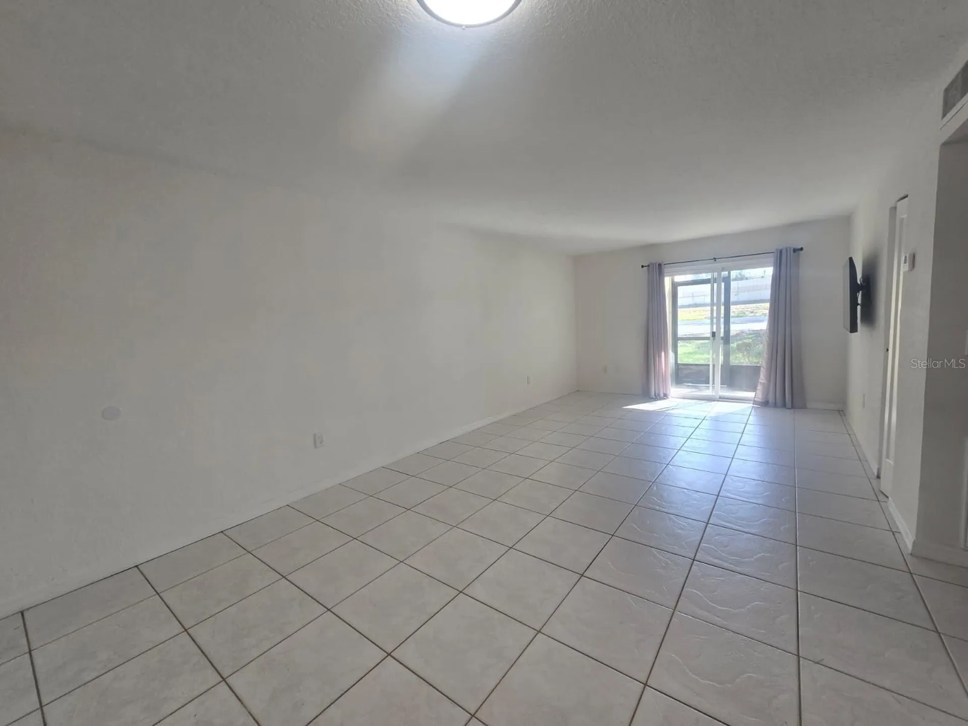 902 Lake Destiny Road Altamonte Springs FL 32714