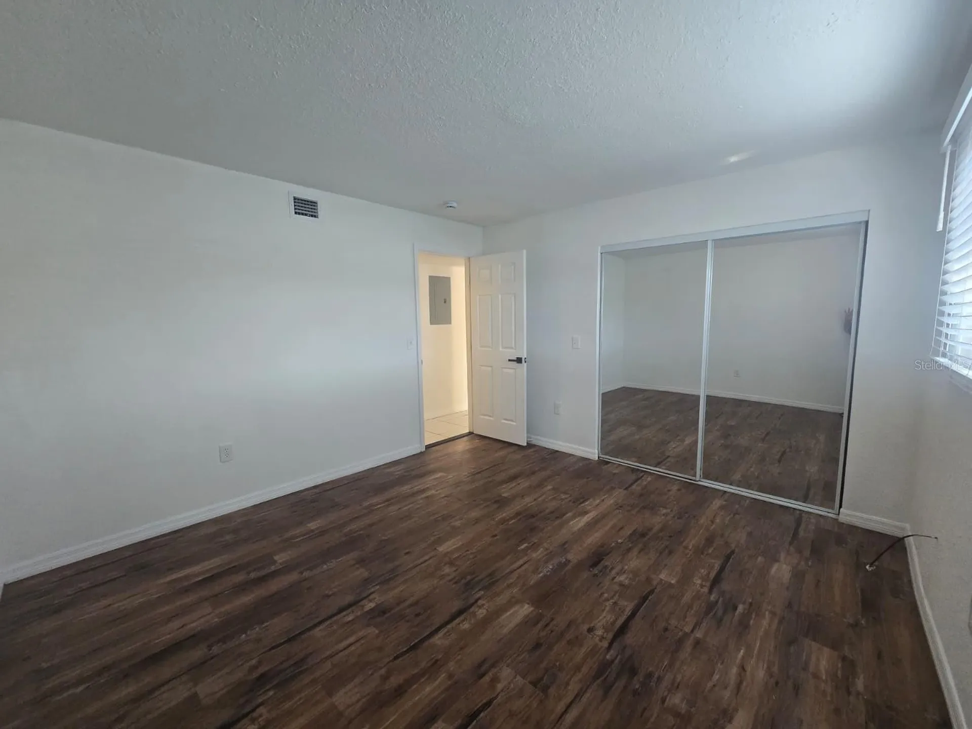 902 Lake Destiny Road Altamonte Springs FL 32714