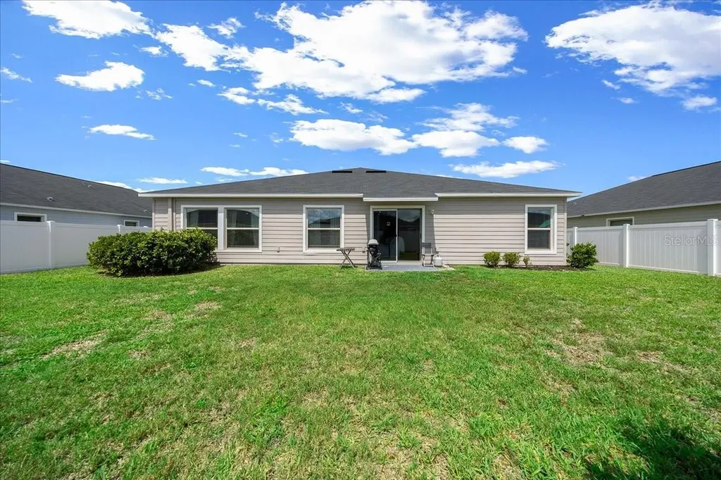 9329 SW 57th Terrace Ocala FL 34476