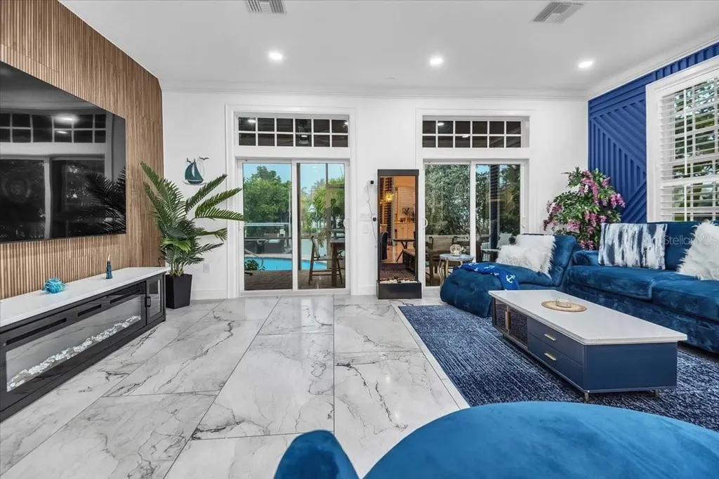 115 Edmondson Avenue Sarasota FL 34242