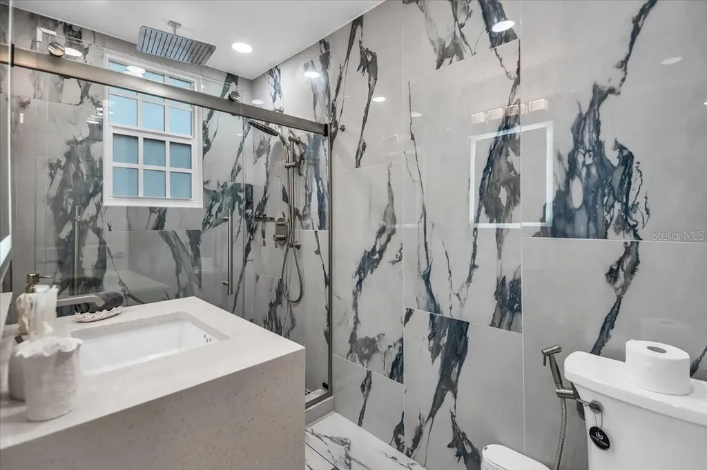 115 Edmondson Avenue Sarasota FL 34242