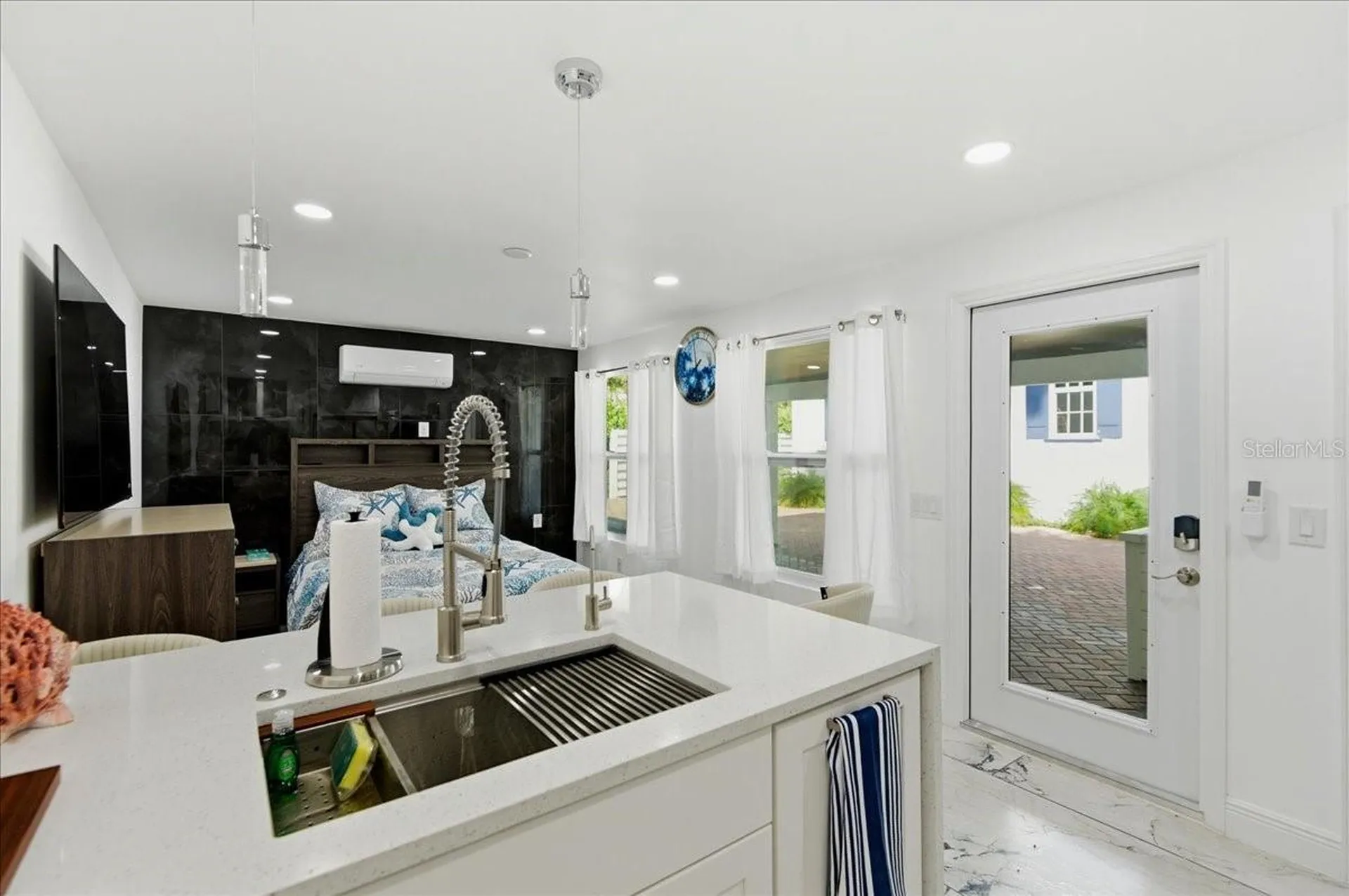 115 Edmondson Avenue Sarasota FL 34242