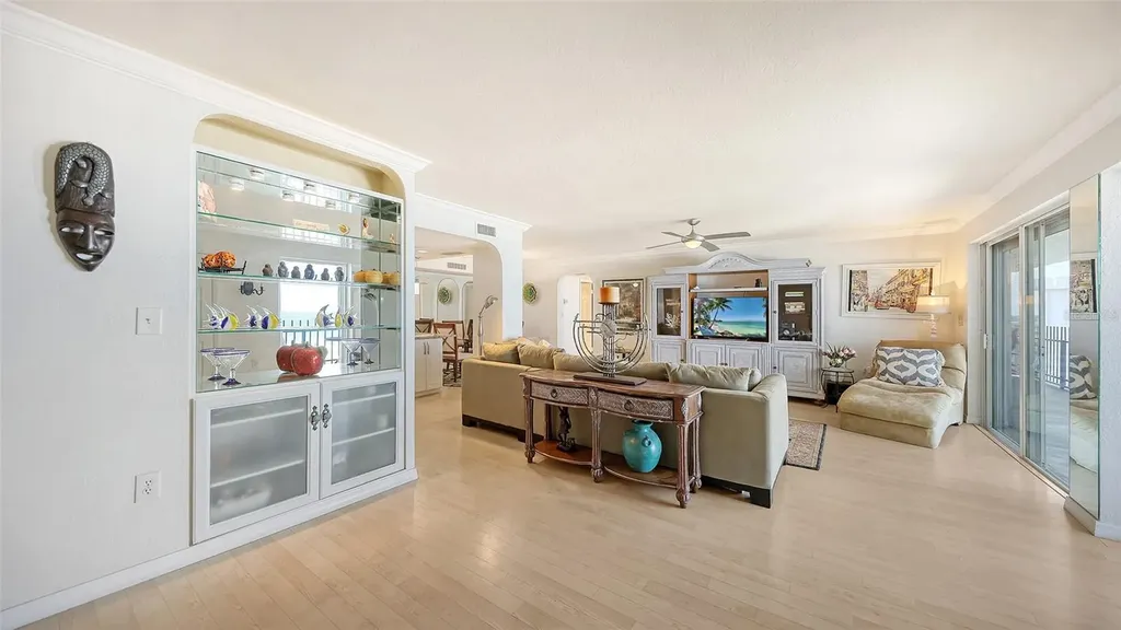 1 Benjamin Franklin Drive Sarasota FL 34236