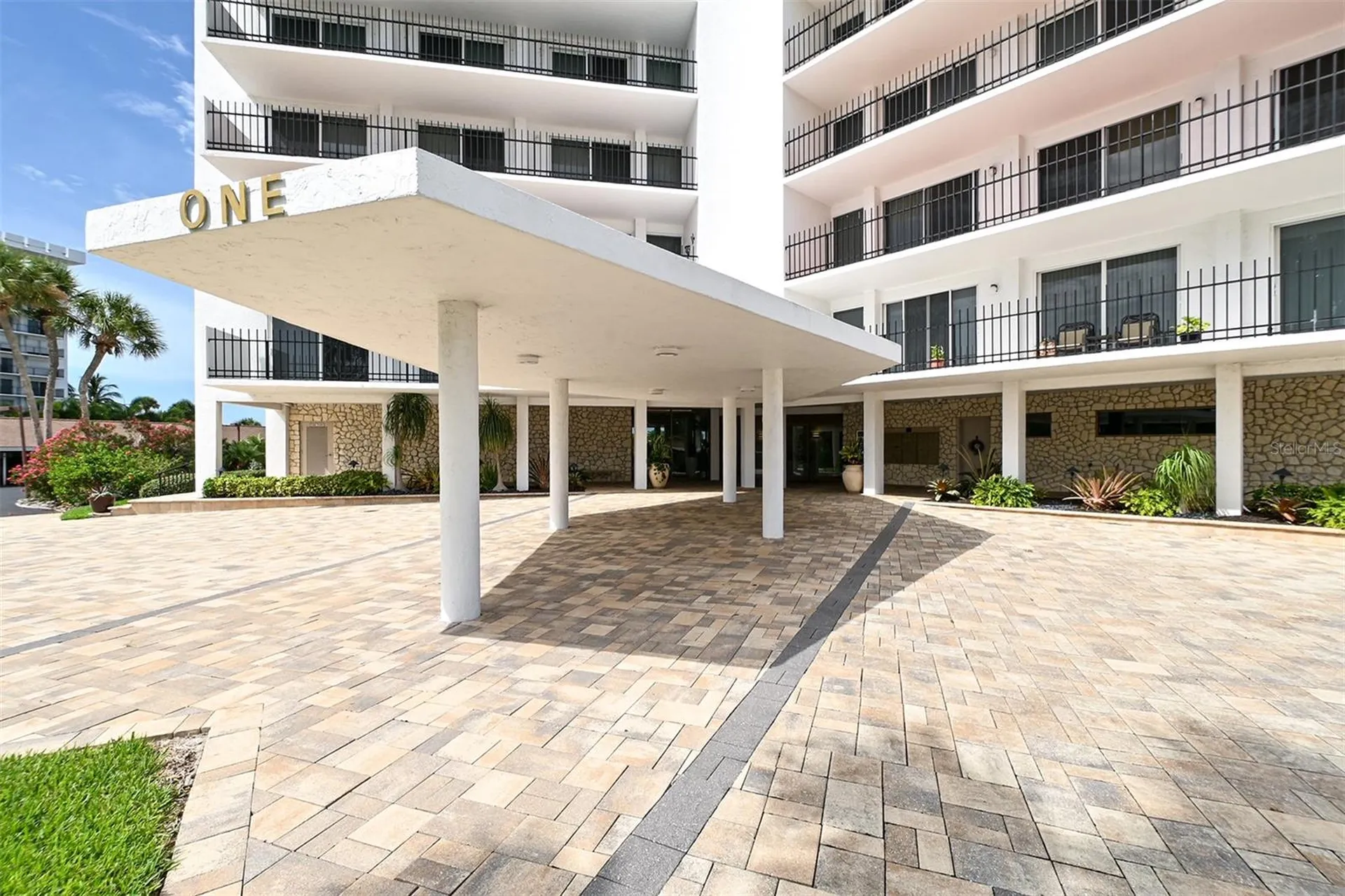 1 Benjamin Franklin Drive Sarasota FL 34236