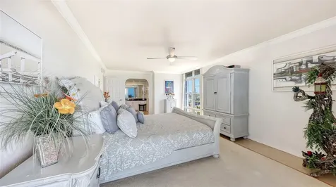 1 Benjamin Franklin Drive Sarasota FL 34236
