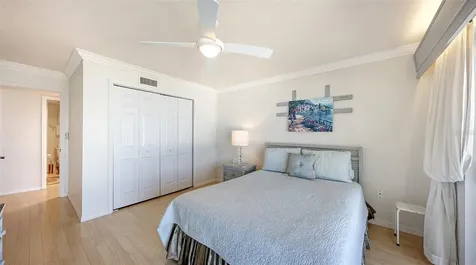 1 Benjamin Franklin Drive Sarasota FL 34236
