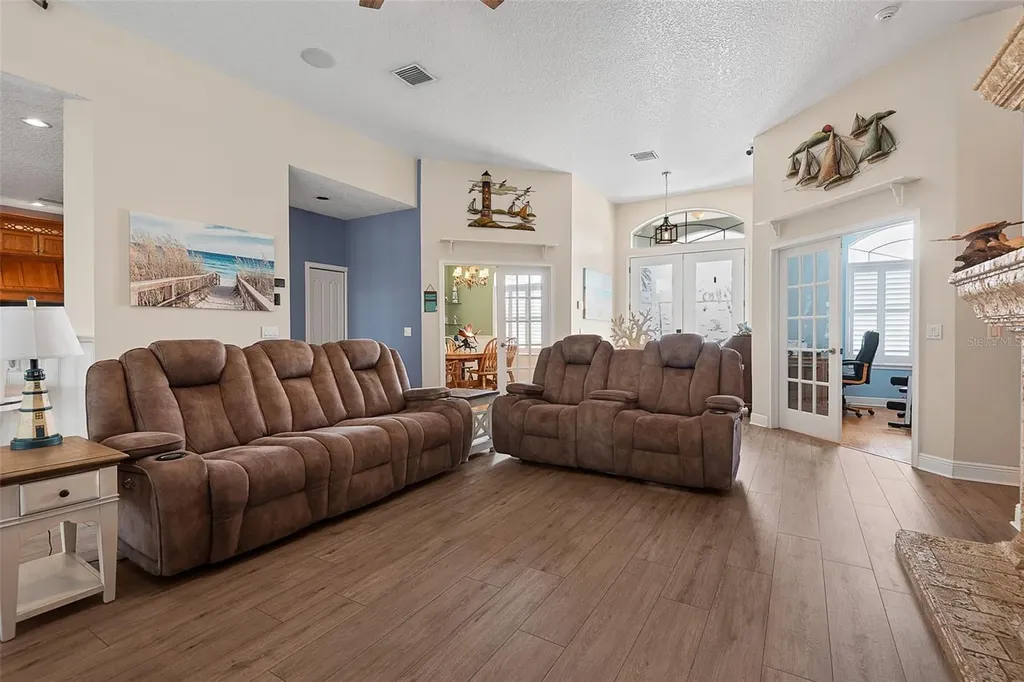 72 Club House Drive Palm Coast FL 32137