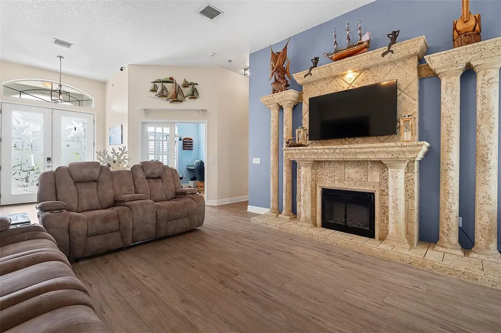 72 Club House Drive Palm Coast FL 32137