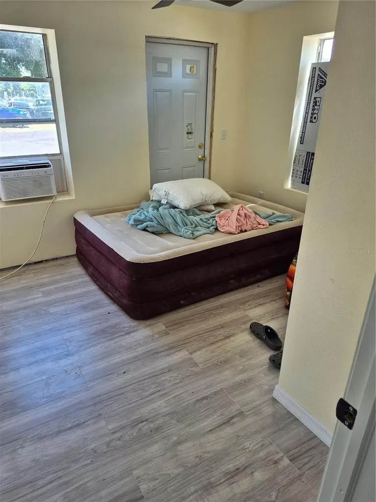 5680 28th Street N St Petersburg FL 33714