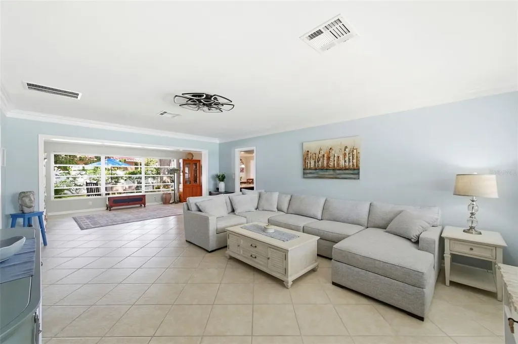 1727 Cypress Avenue Belleair FL 33756