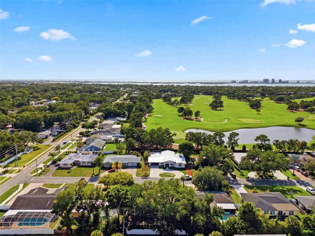 1727 Cypress Avenue Belleair FL 33756