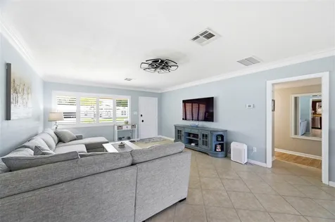 1727 Cypress Avenue Belleair FL 33756