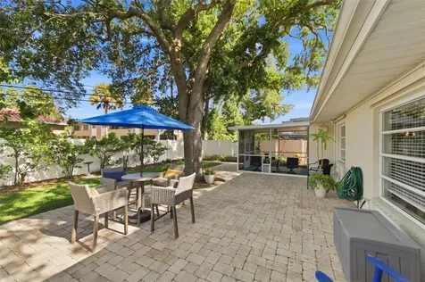 1727 Cypress Avenue Belleair FL 33756