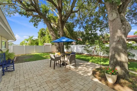 1727 Cypress Avenue Belleair FL 33756