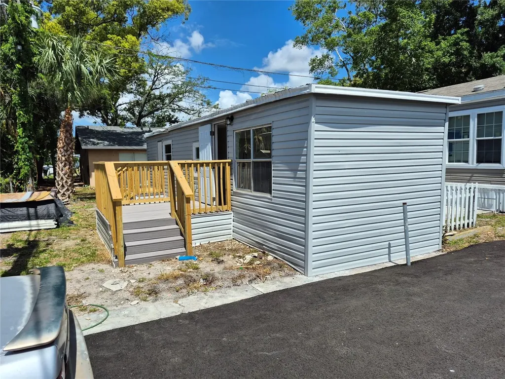 5680 28th Street N St Petersburg FL 33714