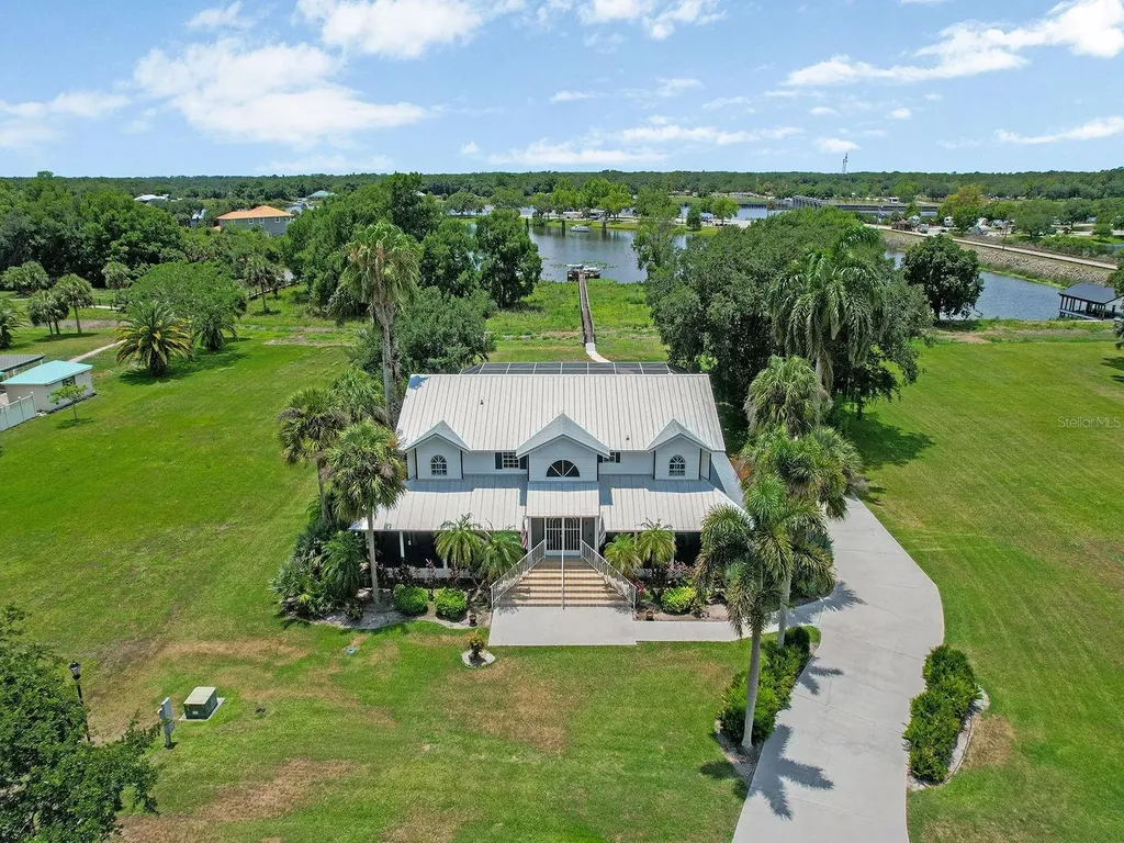 16270 Forest Mist Court Alva FL 33920