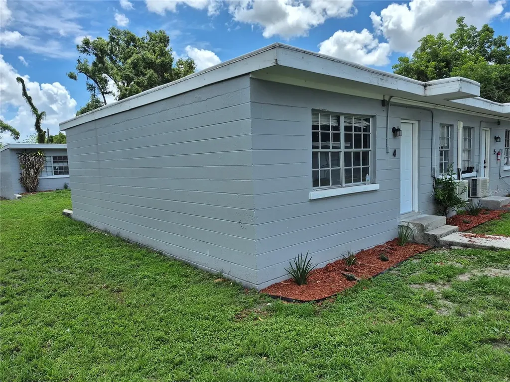 3408 E Dr Martin Luther King Jr Boulevard Tampa FL 33610