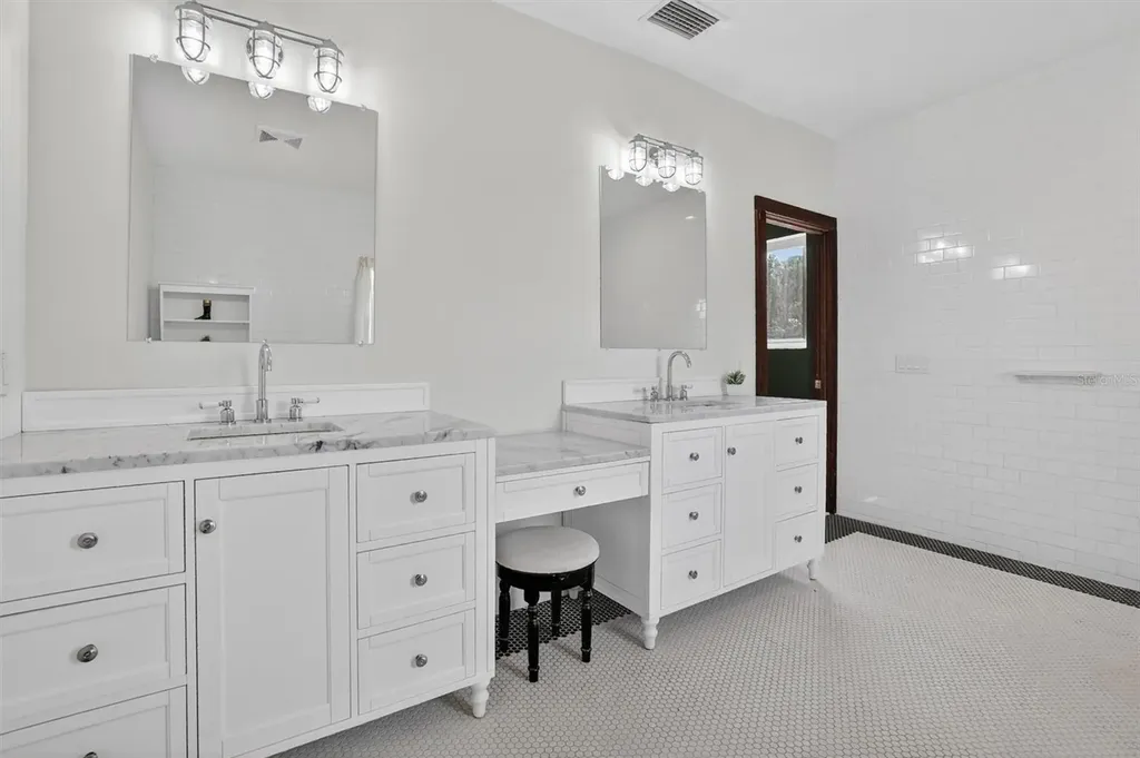 13009 NW 123rd Place Alachua FL 32615