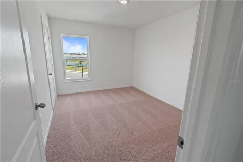 1774 White Elephant Loop Winter Haven FL 33884