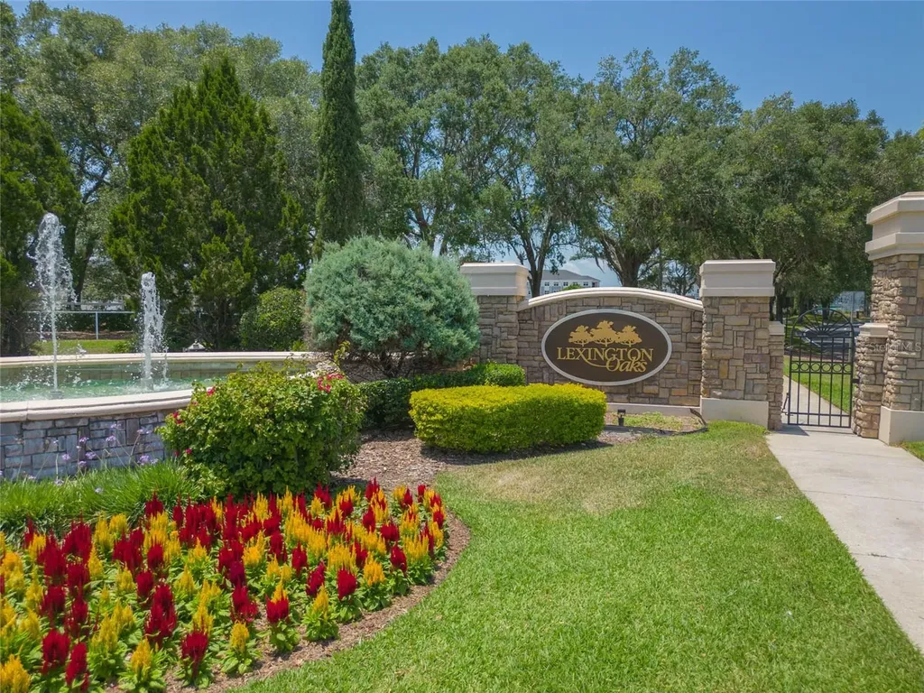 5315 Spectacular Bid Drive Wesley Chapel FL 33544