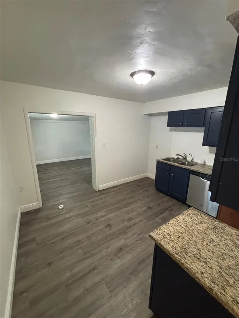 2908 E Howell Street Tampa FL 33610