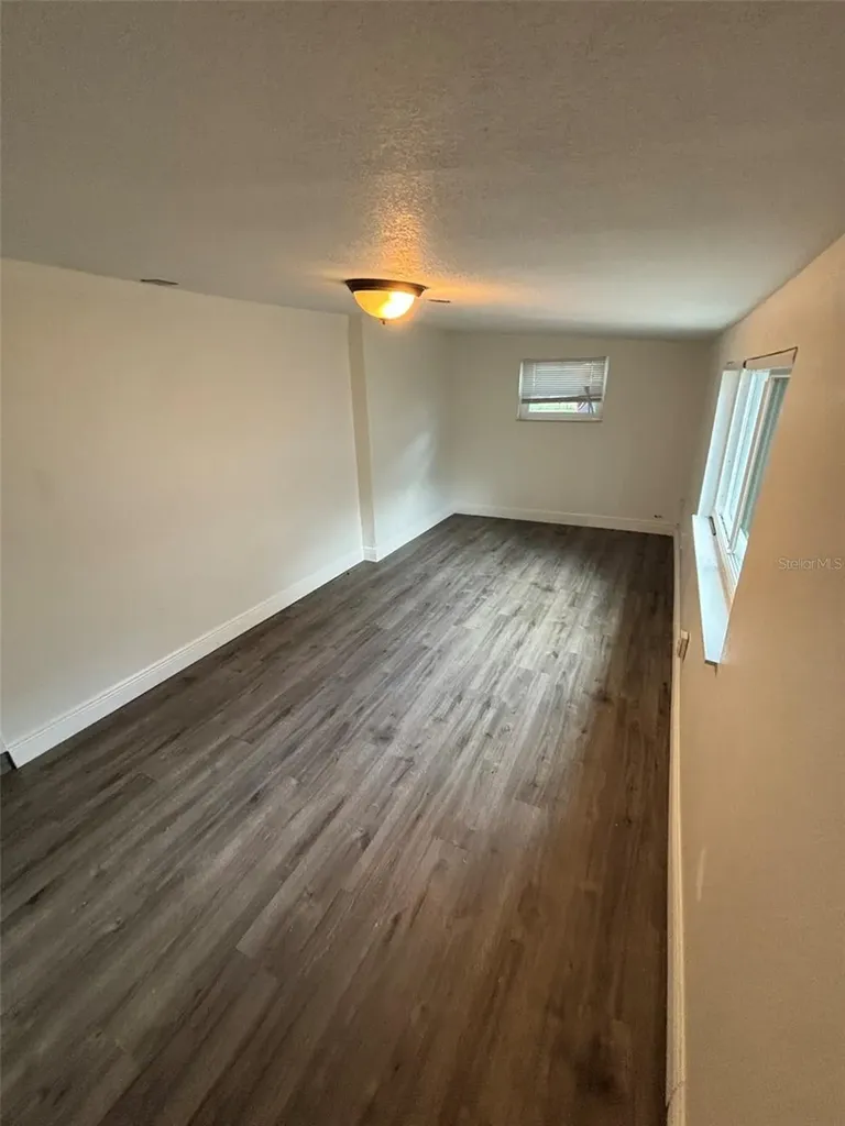2908 E Howell Street Tampa FL 33610