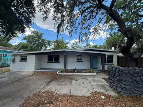 2908 E Howell Street Tampa FL 33610