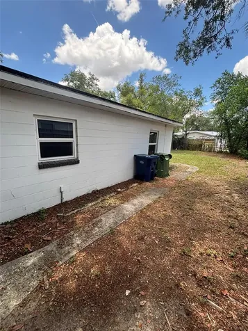 2908 E Howell Street Tampa FL 33610