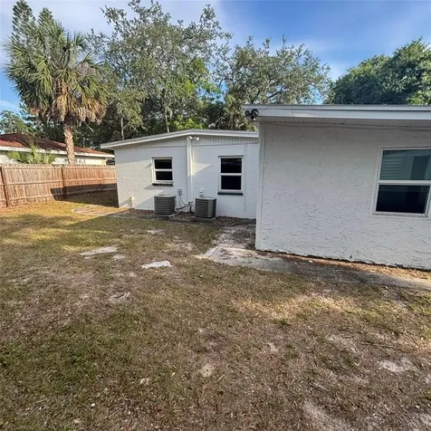 2908 E Howell Street Tampa FL 33610