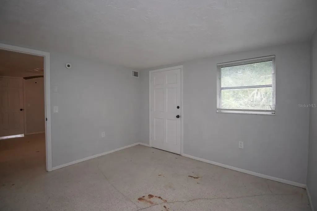 5615 Van Doren Avenue New Port Richey FL 34652
