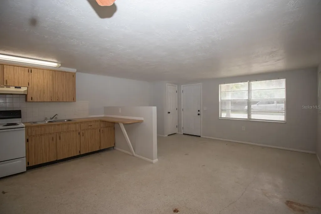 5615 Van Doren Avenue New Port Richey FL 34652