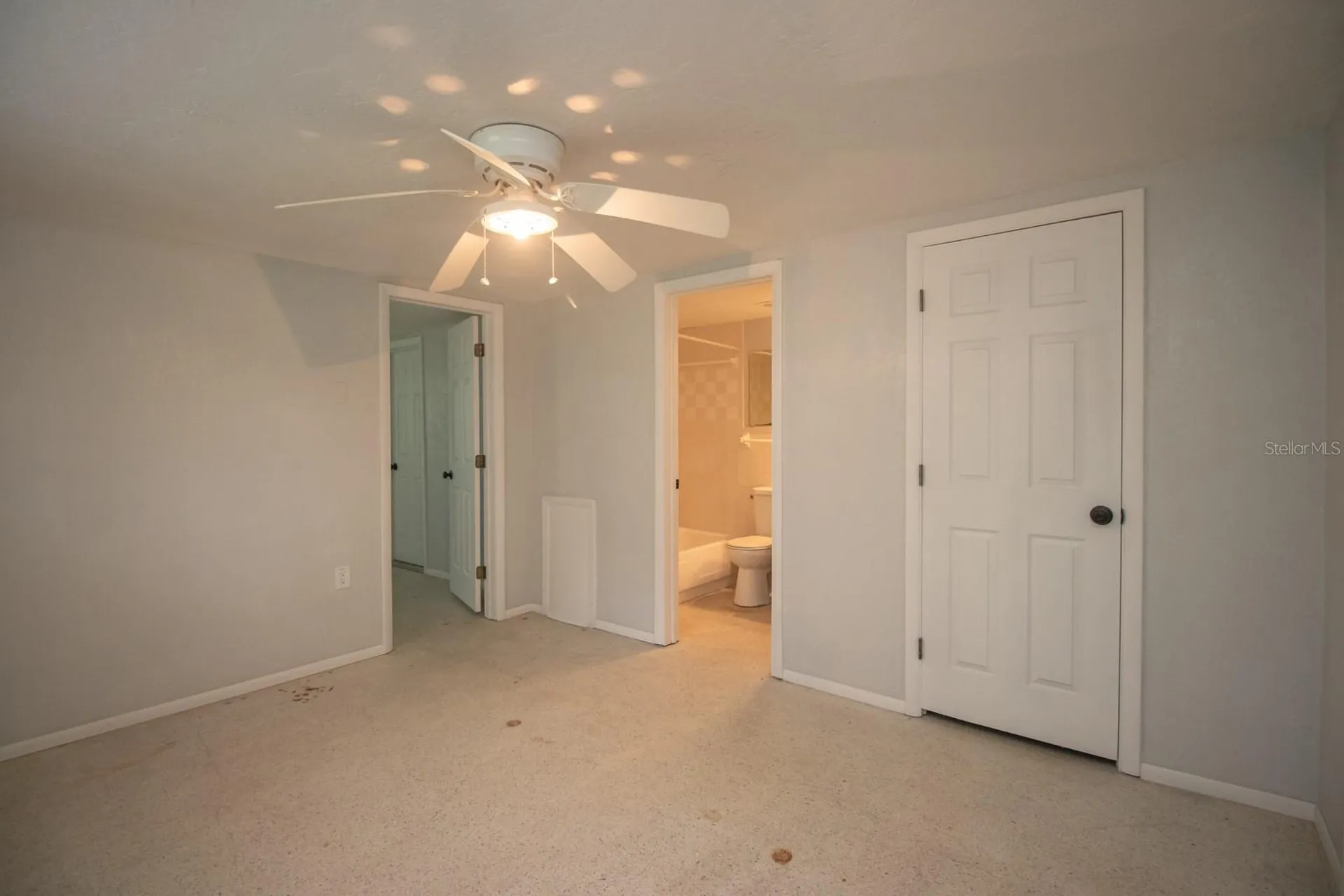 5615 Van Doren Avenue New Port Richey FL 34652
