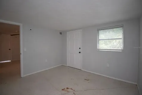 5615 Van Doren Avenue New Port Richey FL 34652