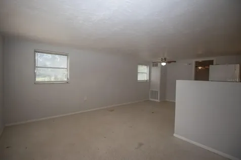 5615 Van Doren Avenue New Port Richey FL 34652