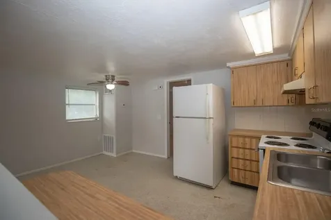 5615 Van Doren Avenue New Port Richey FL 34652