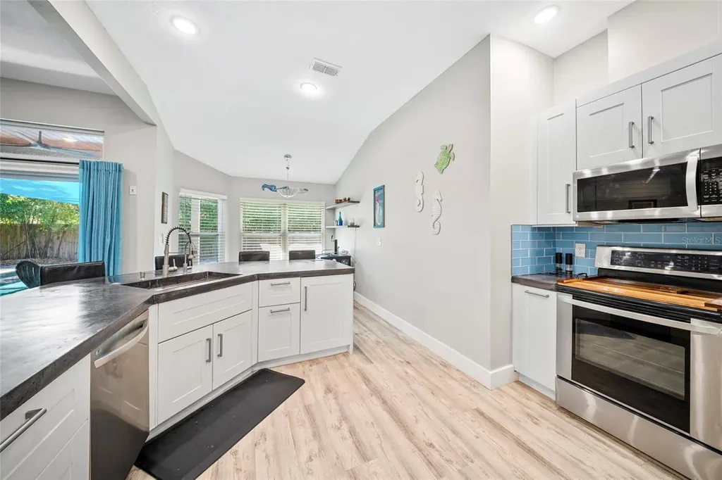 53 Oakwood Road Jacksonville Beach FL 32250