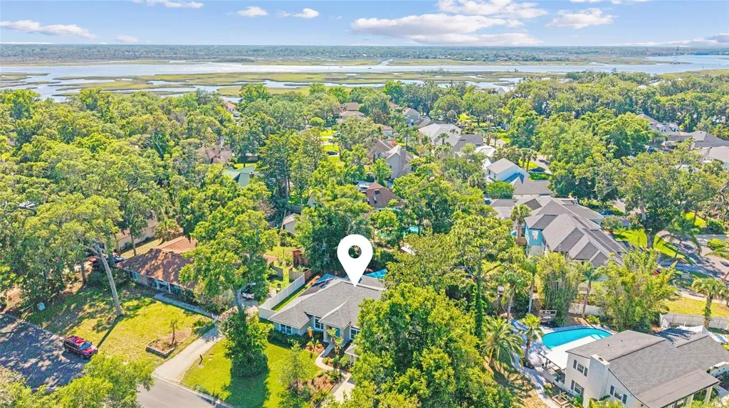 53 Oakwood Road Jacksonville Beach FL 32250