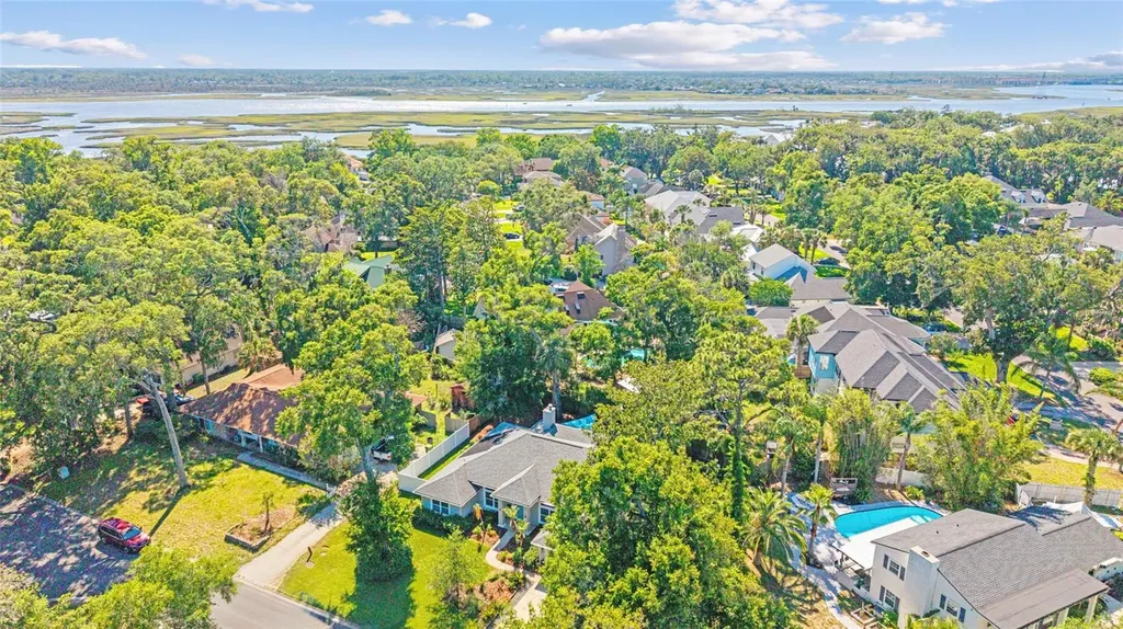 53 Oakwood Road Jacksonville Beach FL 32250
