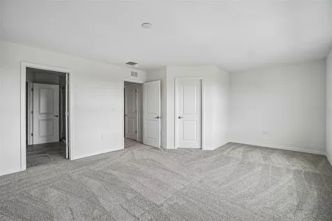 6868 Holcombe Down Drive Zephyrhills FL 33541