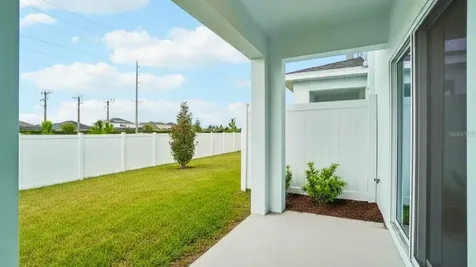 6868 Holcombe Down Drive Zephyrhills FL 33541