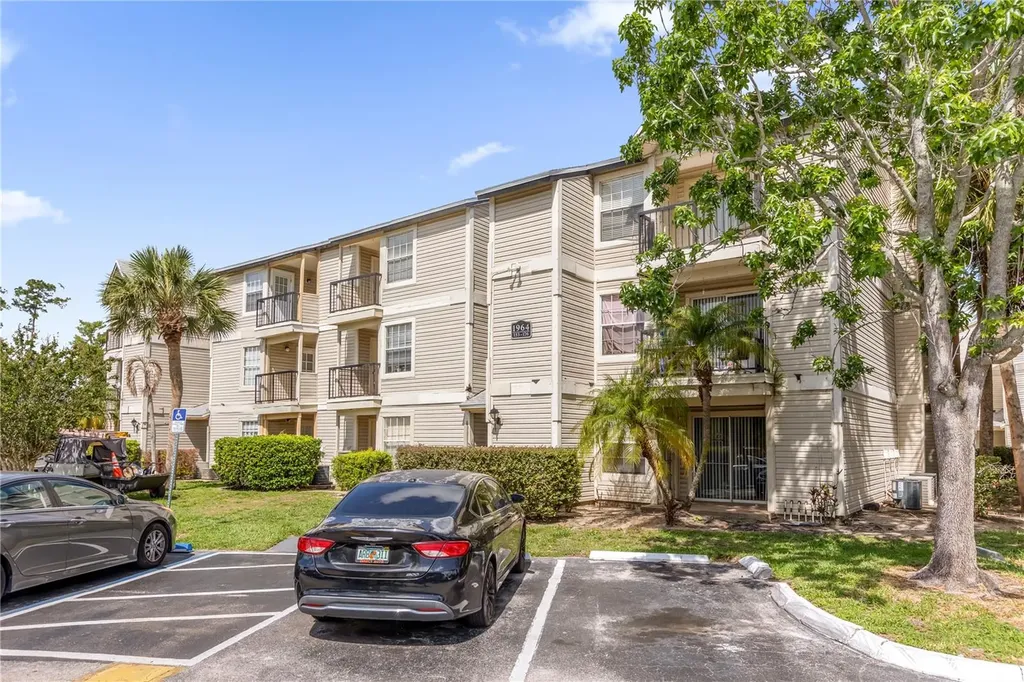 1964 Lake Atriums Circle Orlando FL 32839