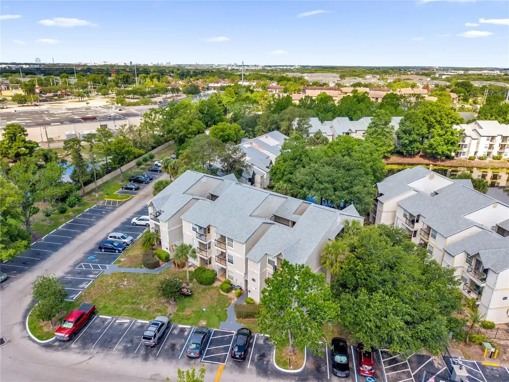 1964 Lake Atriums Circle Orlando FL 32839