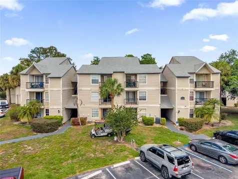 1964 Lake Atriums Circle Orlando FL 32839