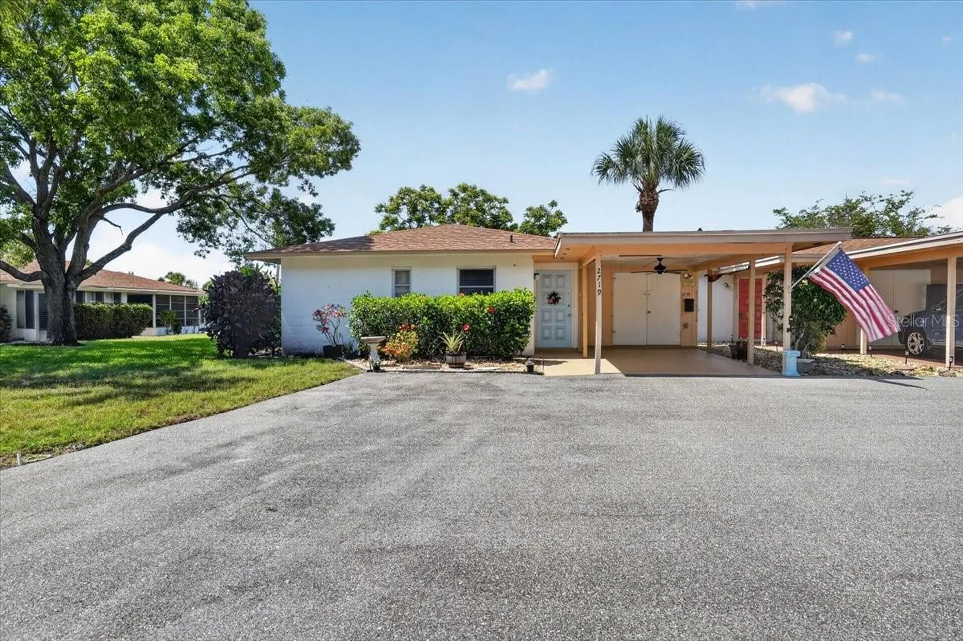 2719 51st Avenue W Bradenton FL 34207