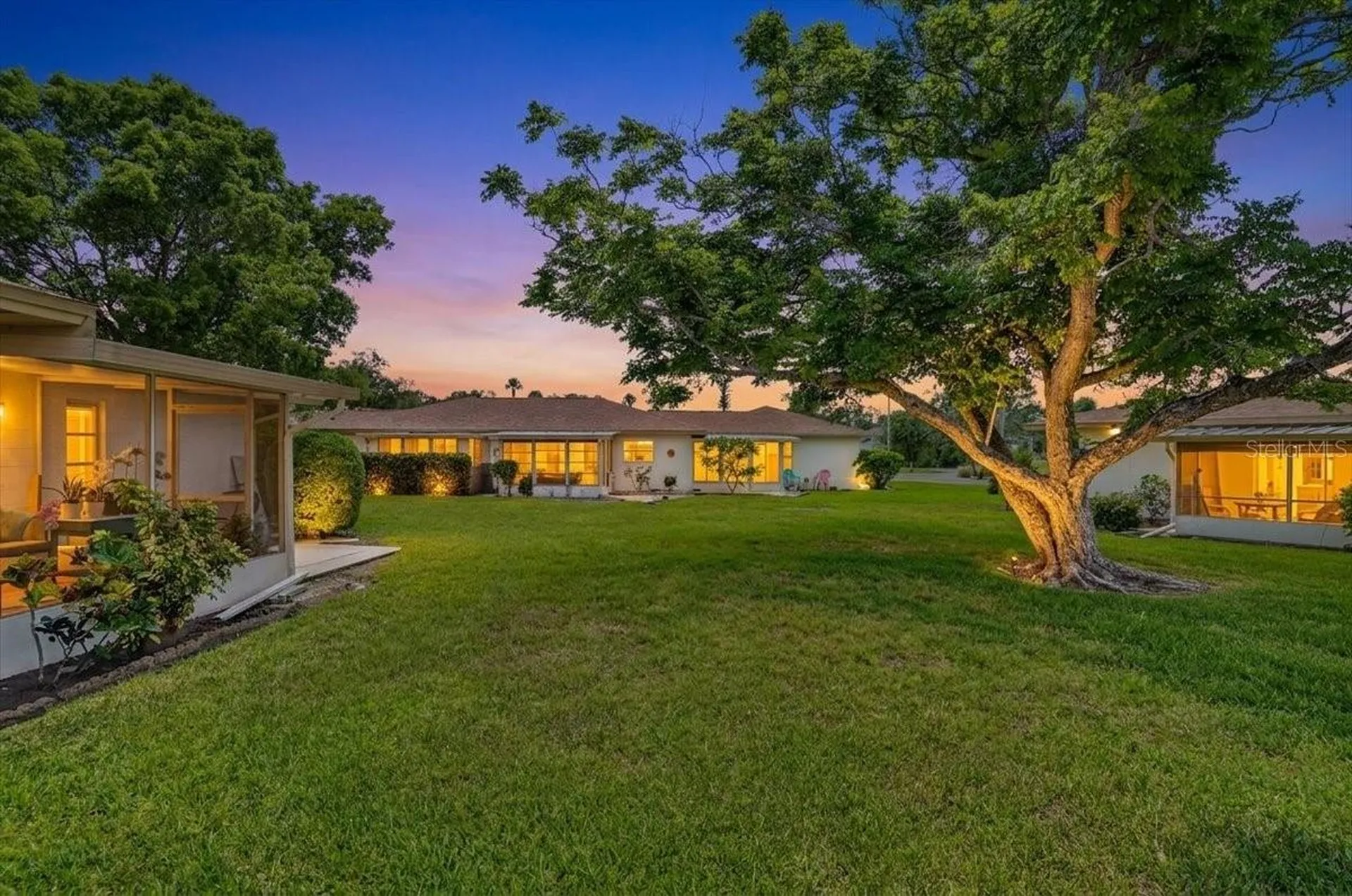 2719 51st Avenue W Bradenton FL 34207